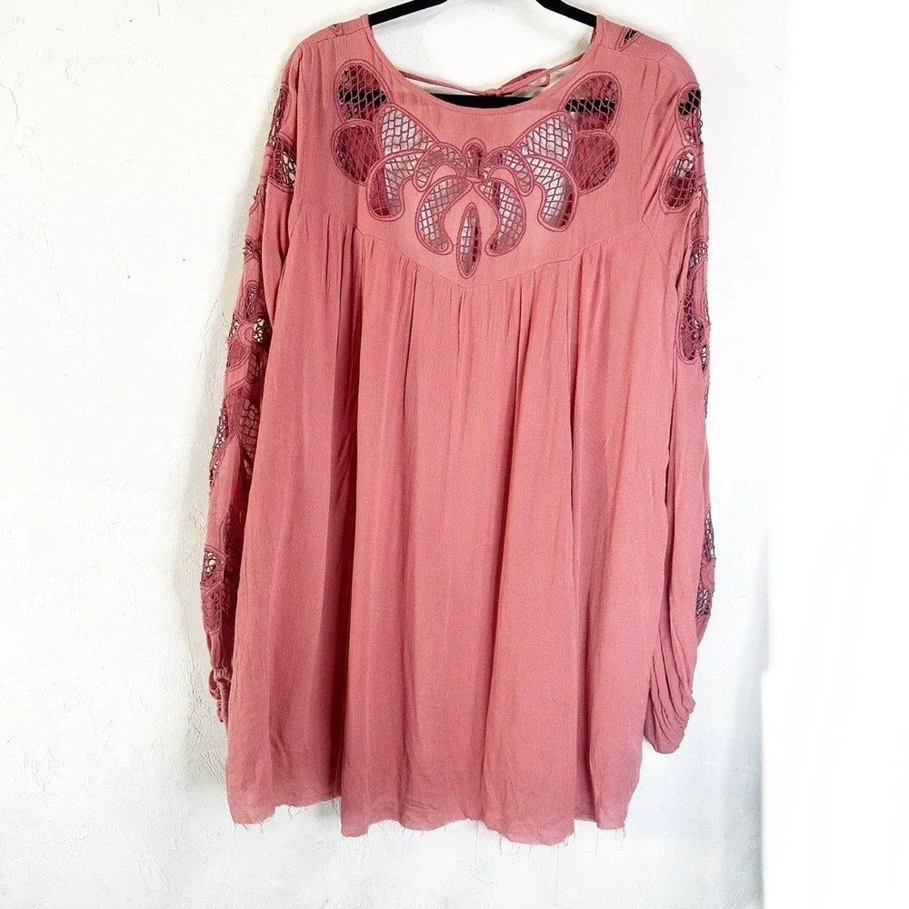 Free People Boho Lace Open Back Mini Dress Womens Size Small Flowy Pink Chic